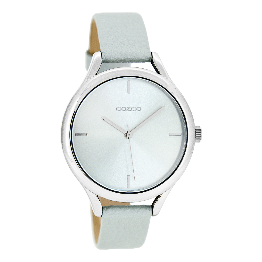 OOZOO Montre en couleur argent avec bracelet en cuir en blue clair - C8346