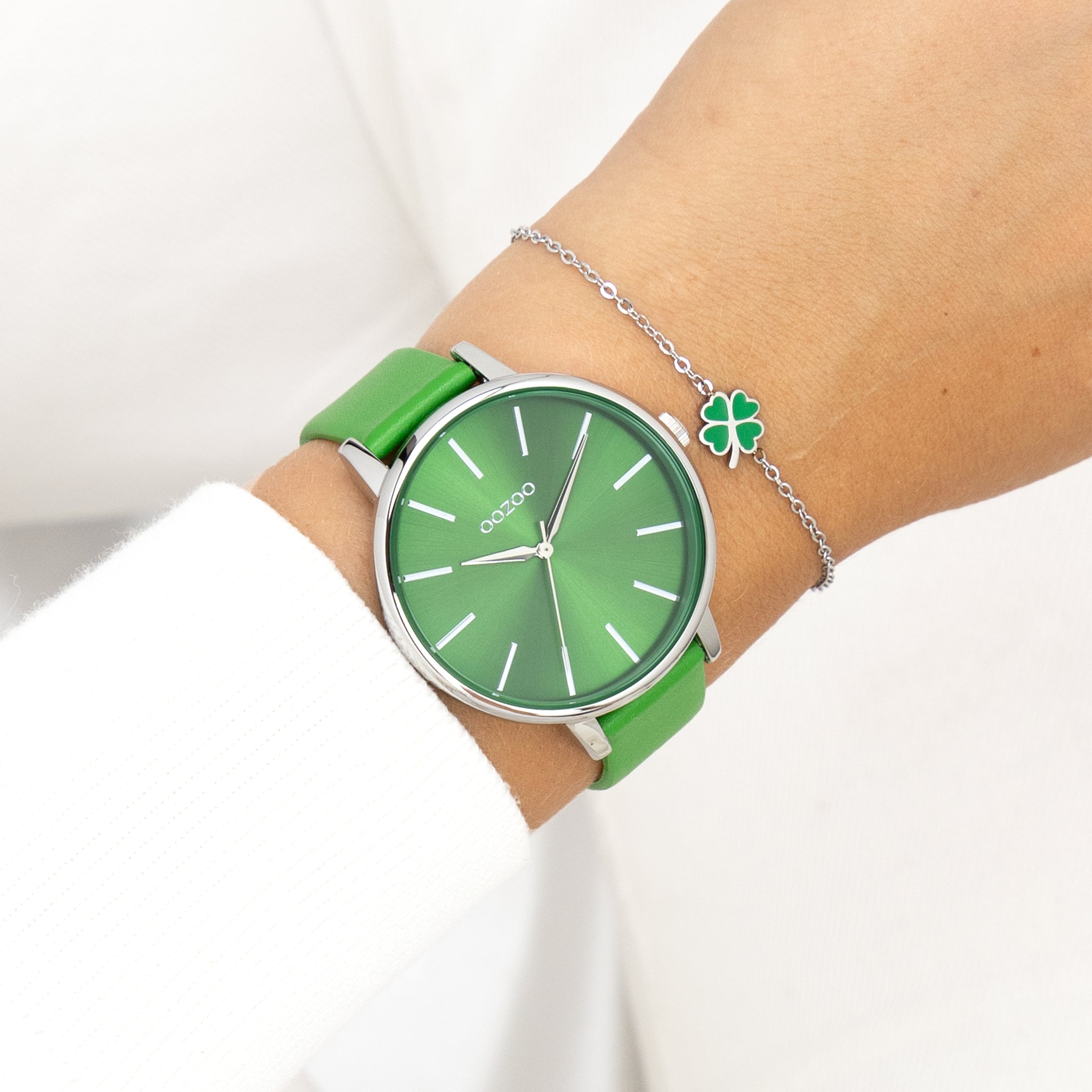 OOZOO Timepieces C11297 zilverkleurige horloge groene band